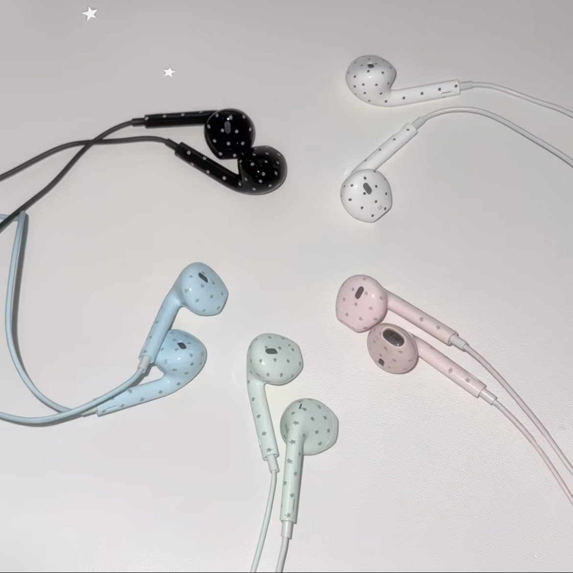 jeli_fies's tweet photo. OPEN PO HEADSET EARPHONE KABEL 🎶⭐️

💸 https://t.co/eD9eI9zhiH DP https://t.co/UESJJ83sfE

🎧 type-c 
colors 🎨 : blue, mint, pink, white
motif 🪄: polkadot. star

✅ harga bersih ch 🇨🇳
🚢 sea
❌ exc tax, packing, adm oren
🛍️ open bulk/reseller 
🏡 malang, jatim
💌 order/ask? DM https://t.co/DEoHHeYche