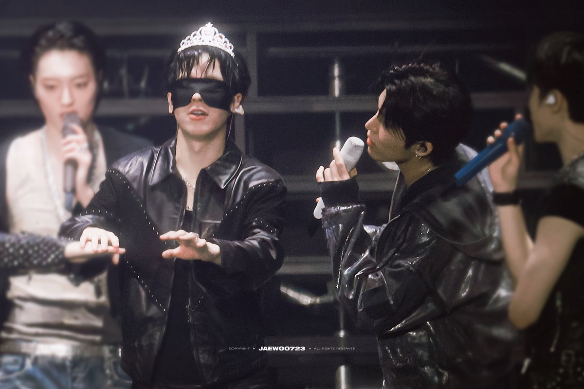 jaewoo723's tweet photo. (˶ᵔ ᵕ ᵔ˶)♡ 🎂🎉🤍

#윤재혁 #박정우
#해피정우데이 https://t.co/rFpGXqGUhl