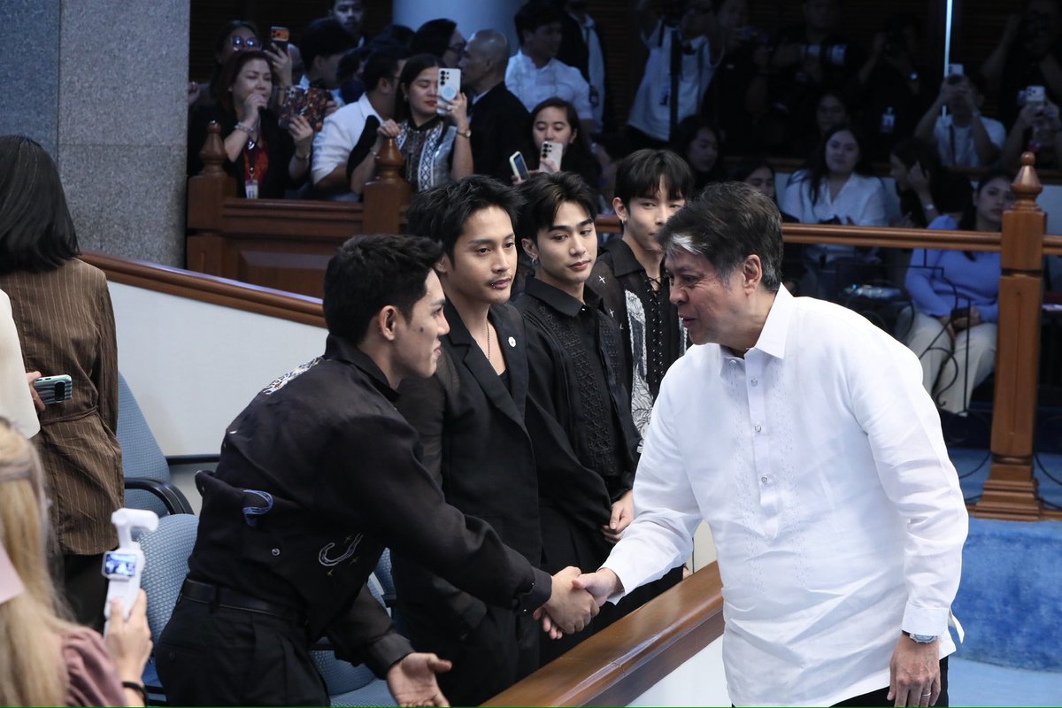 tribunephl's tweet photo. P-pop group SB19 receives a #Senate resolution recognizing its historic performance at the Lollapalooza Music Festival in Chicago, Illinois, during a ceremony in Pasay City on Monday, 28 September 2026. Senate Resolution 545, filed by Sen. Bam Aquino, commends SB19 for becoming the first Filipino group to perform at the annual music festival on 30 July 2026 at Grant Park. | Aram Lascano
#dailytribune #SB19