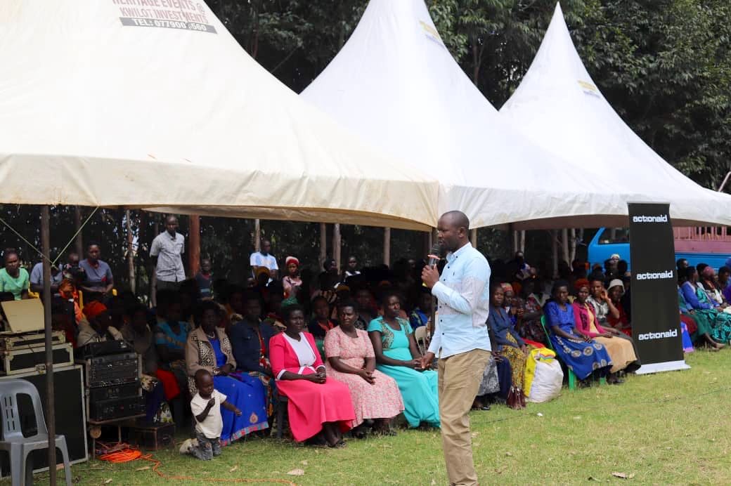 actionaiduganda's tweet photo. Distance, costs, fear of retaliation, limited legal literacy and uncertainty about where to seek assistance can prevent people from accessing justice. The mobile clinic brought rights information, confidential screening and referral pathways closer to communities. https://t.co/Gt0ugwWVbG