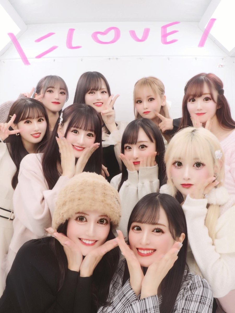 anyo_06's tweet photo. イコラブのプリクラ良すぎる https://t.co/n77pIeZgm9
