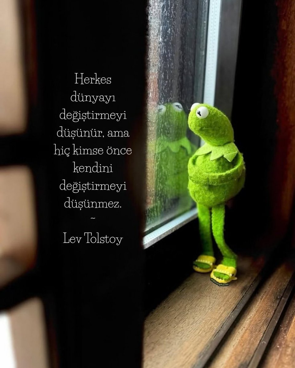 tbblogcomtr's tweet photo. #HaftanınSözü 🌻

"Herkes dünyayı değiştirmeyi düşünür, ama hiç kimse önce kendini değiştirmeyi düşünmez."  ~  Lev Tolstoy

Sizce her şeyin başlangıç noktası neresidir?

#TBBlog #Tolstoy #Felsefe https://t.co/zoKVNfno9t