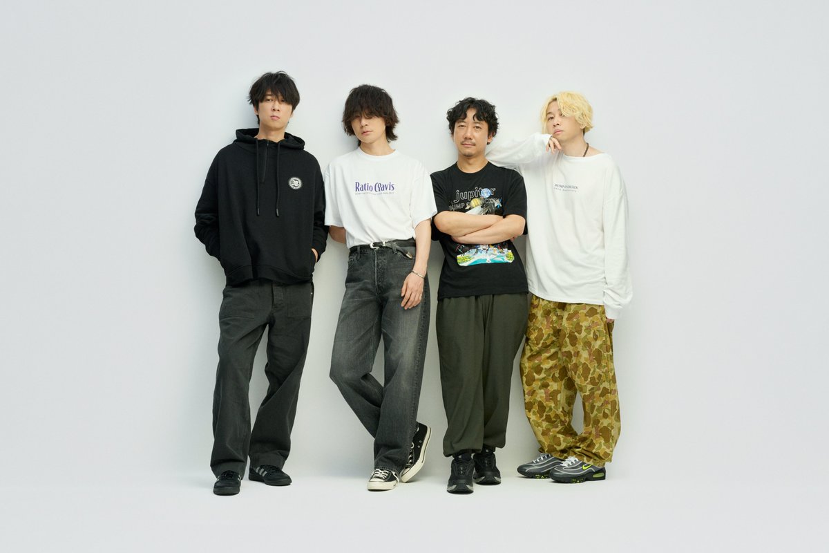 boc_official_'s tweet photo. 10月3日よりスタートする「BUMP OF CHICKEN TOUR 2026-2027 Ratio Clavis」のグッズラインナップを公開しました。 詳細はこちらをご確認ください。

https://t.co/p2cWhJNTFd

#RatioClavis
#BUMPOFCHICKEN https://t.co/chjiKmXLFN