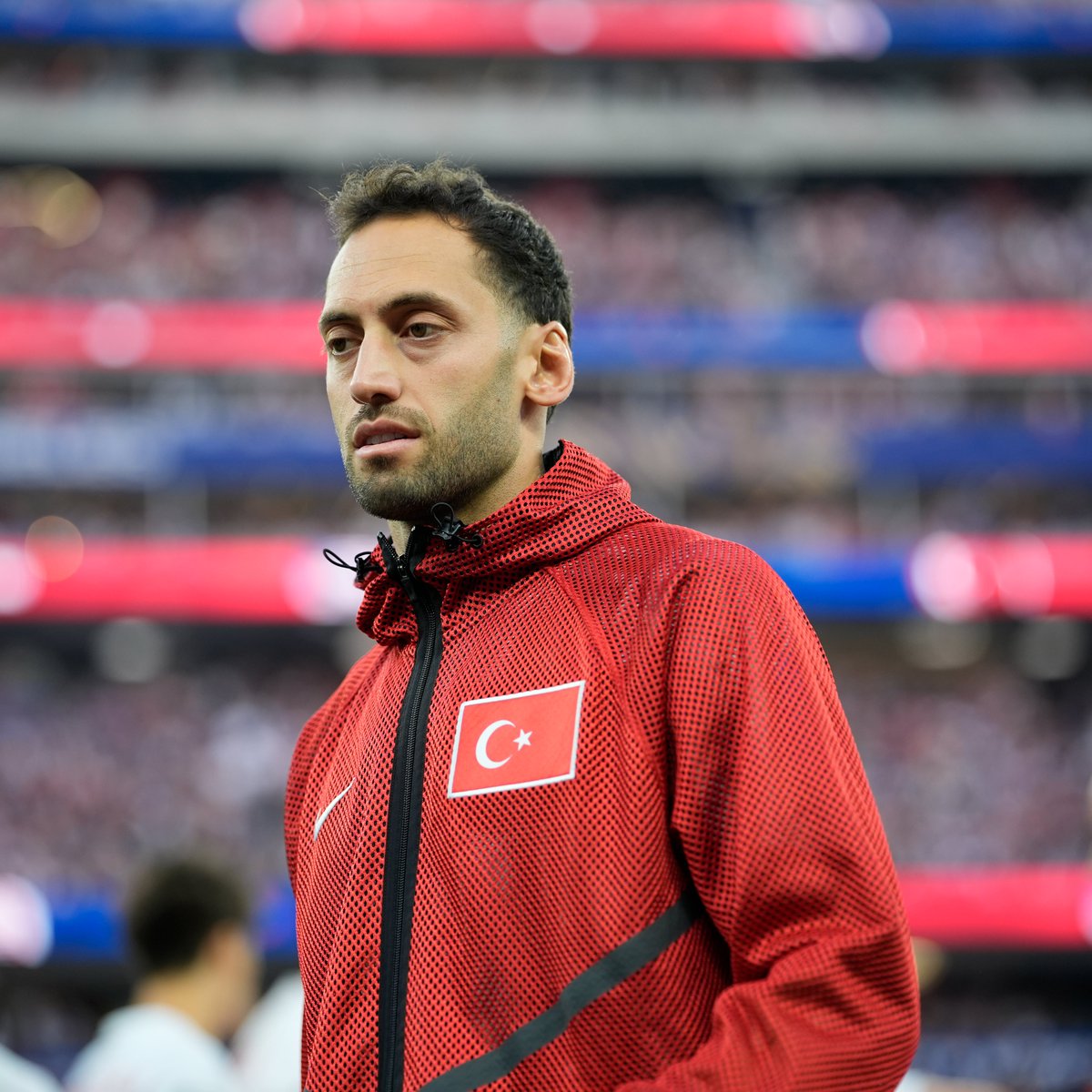 demarkesports's tweet photo. Fatih Terim: "Kenan Yıldız ve Hakan Çalhanoğlu'nun her ikisi de kaliteli oyuncular, eksiklikleri hissedilecektir. Ancak Türkiye'de Arda Güler gibi olağanüstü bir yetenek ve çok gelecek vaat eden bir oyuncu olan Can Uzun da var. Bu tür maçlar, sorumluluk almak için birer fırsattır."