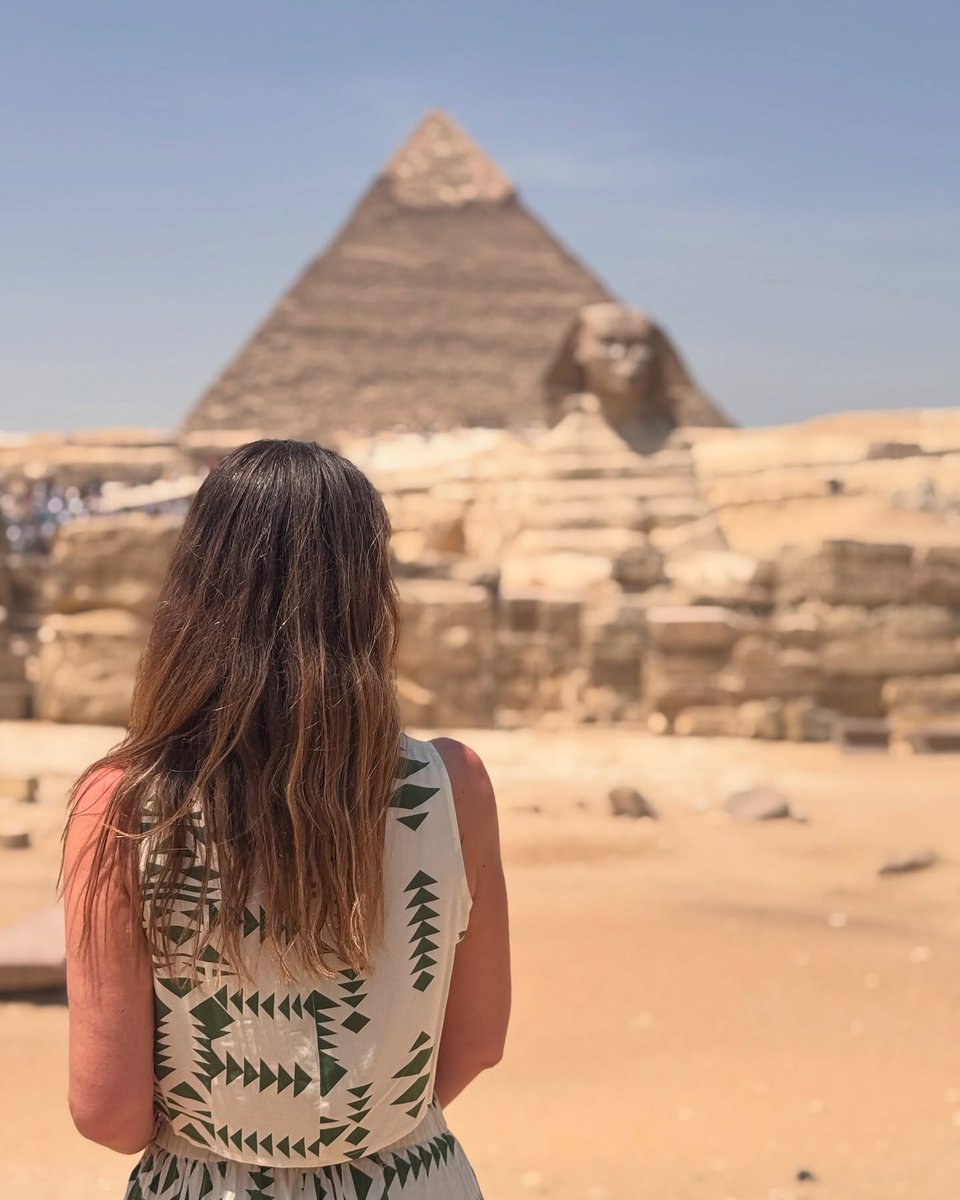 QuilysClaire's tweet photo. 𝓛𝓪 𝓔𝓼𝓯𝓲𝓷𝓰𝓮🇪🇬✨
#Esfinge #PirámideDeKefrén #ElCairo #Egipto #ArabiaSaudita #CountryNumber41 #AroundTheWorld #Fortunate #LoveMyLife #Wanderlust #Traveller ##4thCountryOf2025 #MiniTrip #EnjoyingLife #LovelyPeople #Wanderlust #2025Adventures https://t.co/AI3aNlXBe4