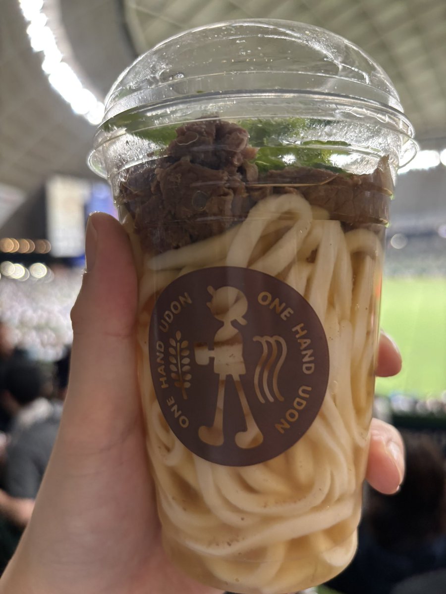 ys_air95's tweet photo. 今日で2位決めましょう🥈因みに長谷川信哉の肉うどんめっちゃウマい^_^
#西武ライオンズ https://t.co/HLwfxewHVv