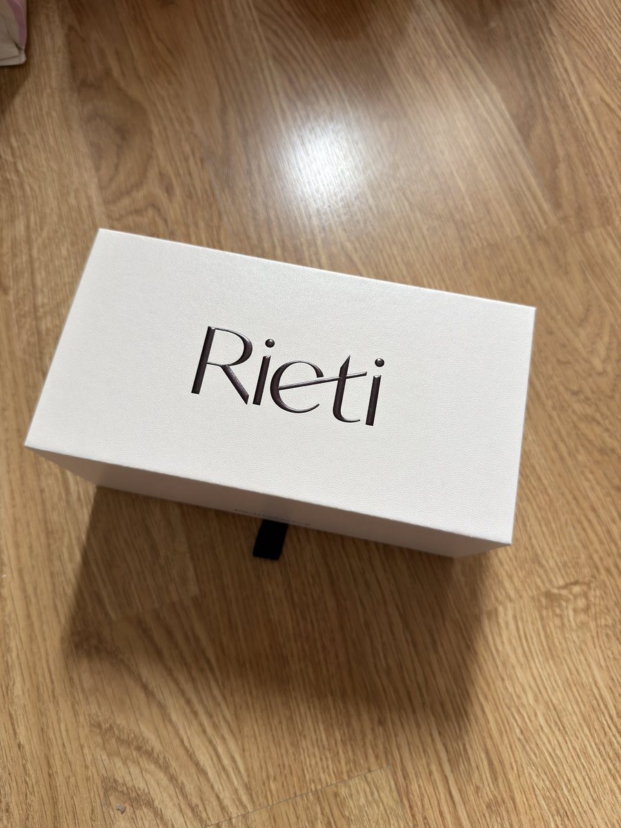 apknshop's tweet photo. ปล่อยต่อ | ขาย | wts

แว่นตา RIETI รุ่น ERICA อุปกรณ์ครบกล่อง
มือ1 ไม่เคยใส่
Price : 550 รวมส่ง

สนใจดูรูปเพิ่มเติม dm ได้ค่ะ🩷🌟

#rieti #ส่งต่อrieti #พรีเกาหลี #พรีออเดอร์เกาหลี https://t.co/vcko2ssTI6
