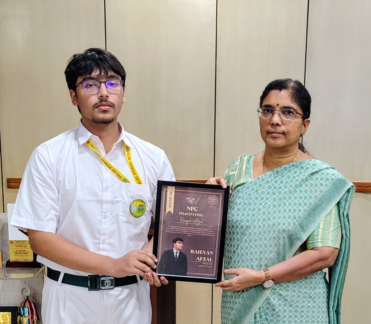 Dps_ranchi2's tweet photo. DPS Ranchi congratulates Raieyan Afzal (Class XI) for being honoured at a prestigious Youth Parliament as Head of Caricature. Principal Dr. Jaya Chauhan said, “Heartiest congratulations, Raieyan. Your creativity, dedication and leadership make DPS Ranchi proud.” 

#DPSRanchi https://t.co/SXn8ZsgA45