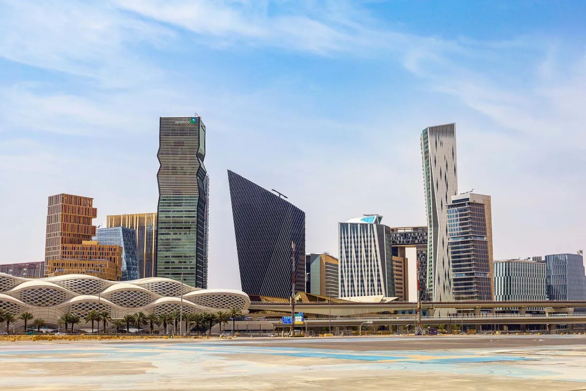 laraonzeblock's tweet photo. Saudi Financial Institution Signals Tokenization Push With Virtual Assets Leadership Hire @huxleysaga

https://t.co/qyPFiwViR5 https://t.co/85KujRhJaN