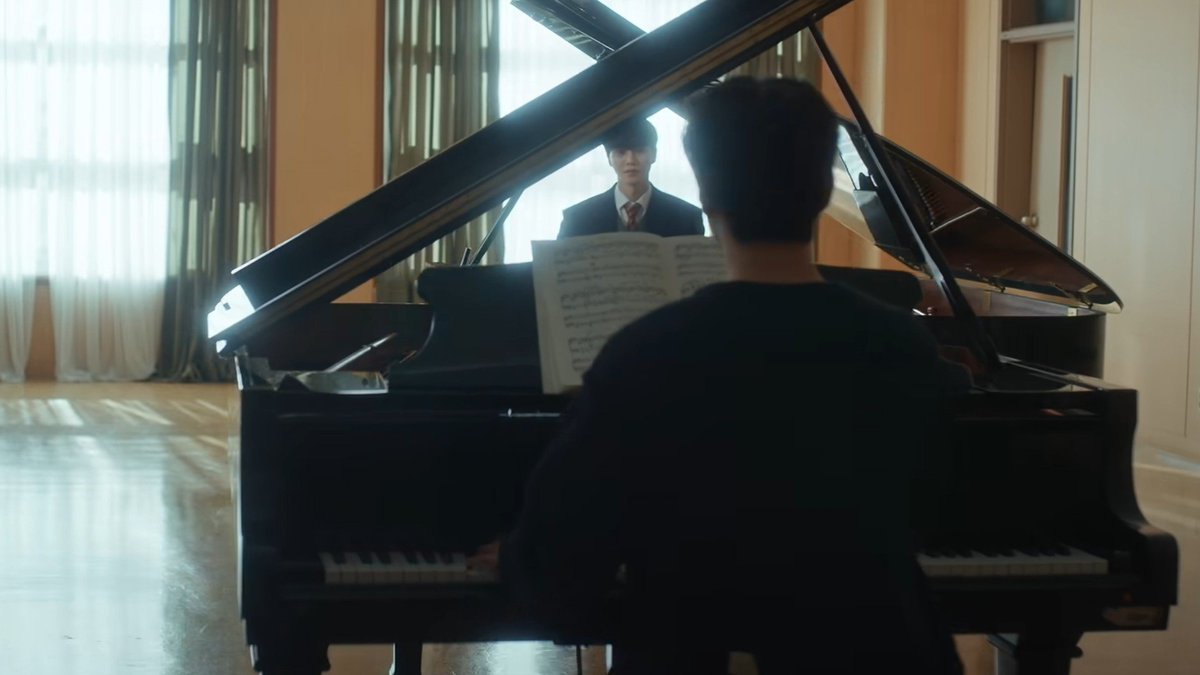 jozkajose's tweet photo. Suka bgt sm kata2 "audiens pertama adlh diri sendiri" di salah satu adegannya.

Sebagai org yg cinta main piano, berasa banget kata2nya kena dalam hati. Ini saya bermusik mau nyenengin siapa sih?

Banyak quote lain yg pasti kena bngt buat para pejuang musik.
#FourHandsTwoSonatas https://t.co/kzpXThzByl