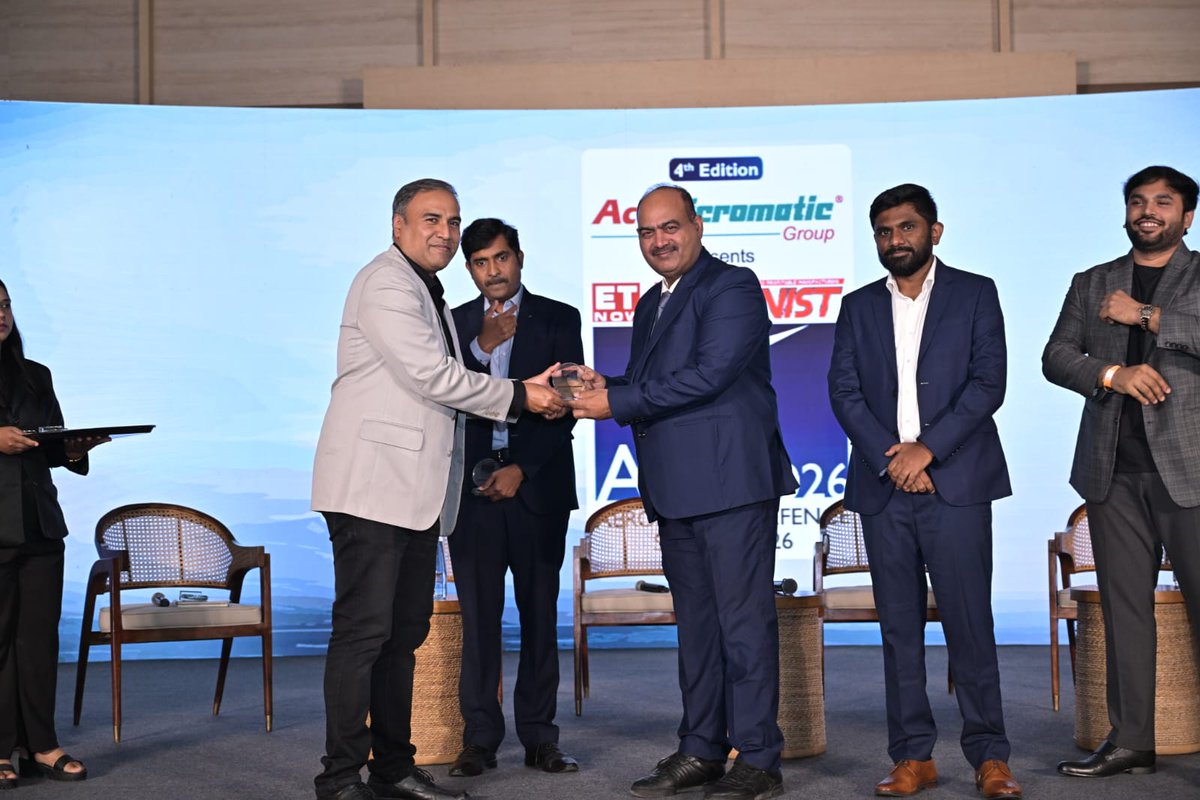 JCBLGroup's tweet photo. Leadership shaping India’s aerospace &amp; defence ecosystem.

Raj Kumar Pandey, Joint Managing Director, Airbornics Defence &amp; Space (ADSL), JCBL Group, joined the Aerospace &amp; Defence Summit as a keynote speaker.

#AerospaceAndDefence #DefenceInnovation #JCBLGroup https://t.co/8M18BSpWTG