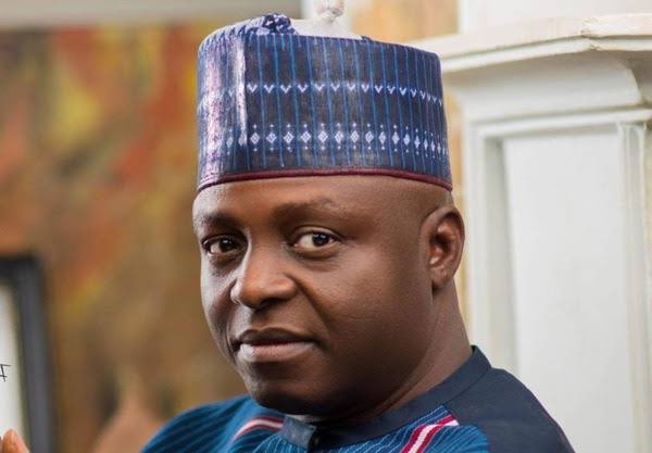 TrendingEx's tweet photo. Update: APC reacts to Auditor-General’s claim that Tinubu’s administration FG has no evidence of disbursing ₦33bn cash to anyone or households.

“Over 10M Nigerians who benefited from FG’s ₦75k cash transfer do not have phones or social media or television”

— Nentawe Yilwatda, APC National Chairman.