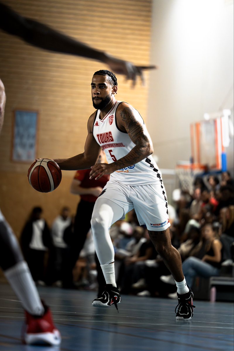 adam__mrqs's tweet photo. Nouvelle saison 🙏🏽 #tours
#adammarques #tmb #5 https://t.co/rIpCORFYX3