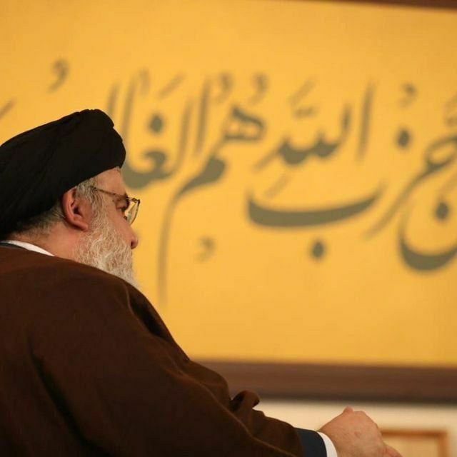 mhnz523345's tweet photo. آقای #سید_مقاومت مشخص شد ما درست میگفتیم  رفتی و آقای ماهم رفت🥀 https://t.co/ilvcZrCCZZ