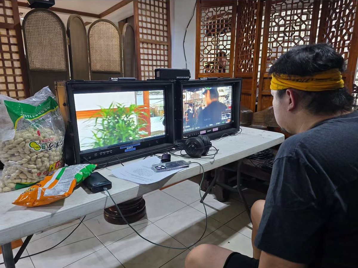 dustinforbianca's tweet photo. first day of taping #batdinalangtayo 🎬

best of luck, @dustinyuu and @biancadeveraa 💛 https://t.co/FpVwafFefb