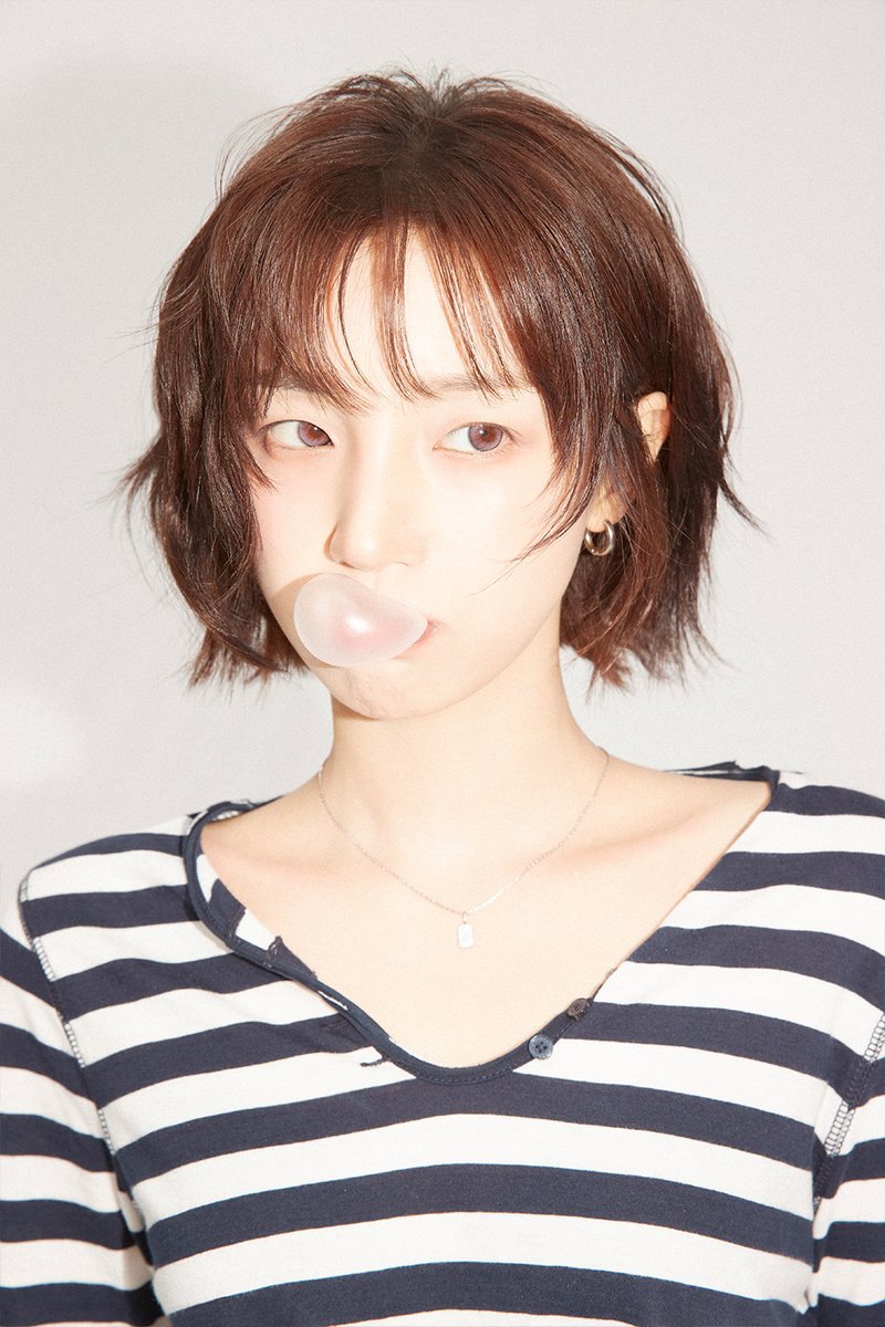 official_i_dle's tweet photo. YUQI 2nd Mini Album [二十七 (27)] Concept Image 1

2026.10.08. 12PM (CST)
2026.10.08. 1PM (KST)

#아이들 #idle
#우기 #YUQI
#二十七 https://t.co/2jjFU5RmRb