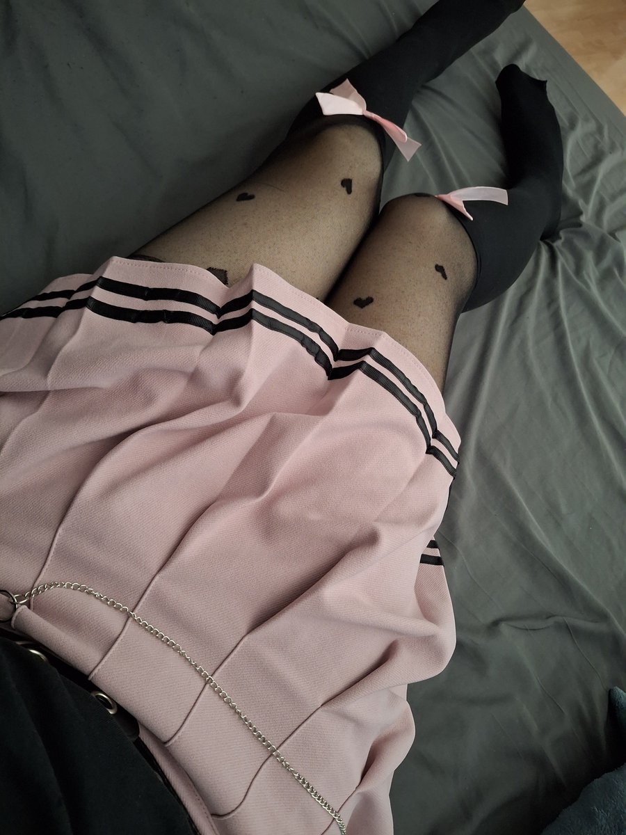 femboyflowr's tweet photo. OMG THIS COMBO >////<
#femboy #altfemboy #femboythighs https://t.co/1fOX5S43k8