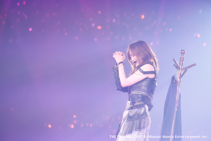 shinyc_official's tweet photo. ✦・・・━━━・
#シャニマスソロライブMSP
 　　アーカイブ公開中✨
　　　　　・━━━・・・✦

🪽北原 沙弥香（和泉 愛依役）

🎤𝕤𝕠𝕟𝕘
Hold on me
👗𝕔𝕠𝕤𝕥𝕦𝕞𝕖
ゴーイング・ストレイト

アーカイブもお楽しみください！
✅配信チケット販売中！
https://t.co/LBqTguuwZK https://t.co/VsE0m3sLLe