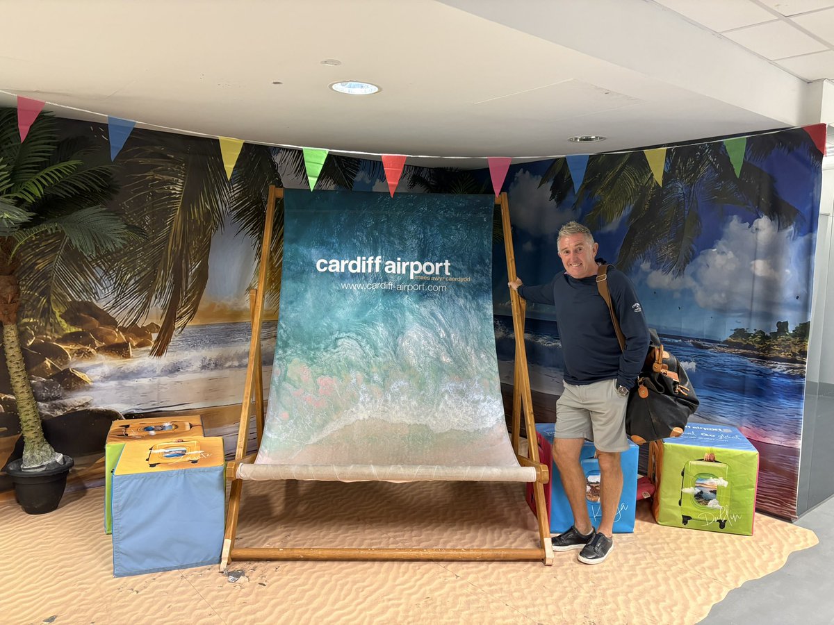 JiffyRugby's tweet photo. So so easy to fly out of @Cardiff_Airport ,premier parking nearby then easy check in.  Look out for some new destinations as well. https://t.co/KMYJOCHIIk