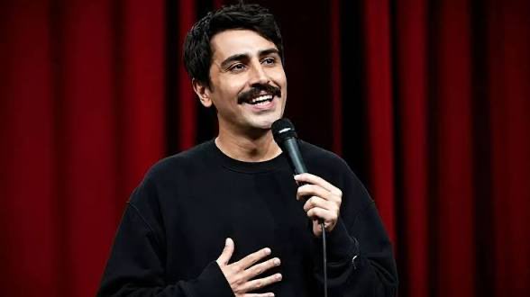 GultekinBerkant's tweet photo. Deniz Göktaş: Bugün Nasreddin Hoca yaşasa ve gösteri yapsa tamamen Recep Tayyip Erdoğan’la ilgili olurdu. Erdoğan bu ülkedeki her şeyden sorumludur. Hakkında yapılan şakalara ve eleştirilere olgunlukla katlanmak zorundadır. https://t.co/hkewzuQTus