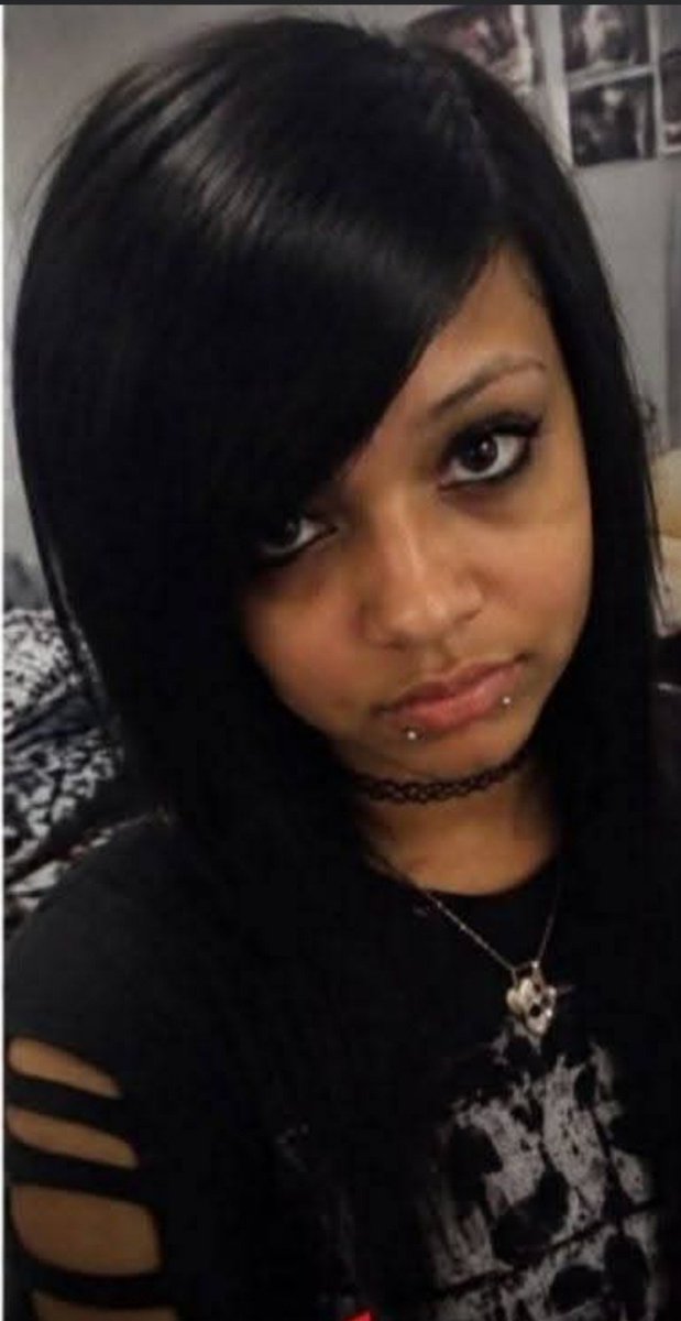 MarioJpicks's tweet photo. Before I met her.                               A month after we met https://t.co/uozpN15XID