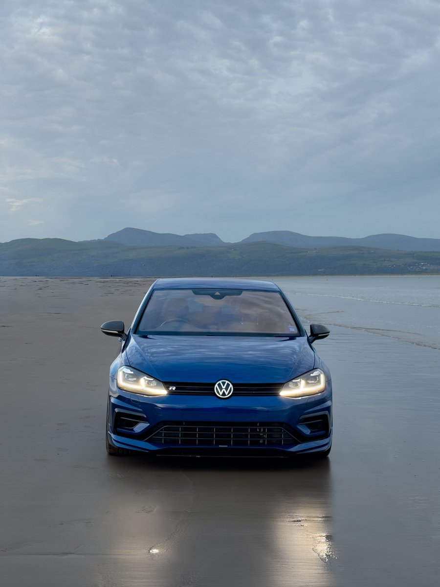 TinyWhiskersX's tweet photo. Golf R OEM+ https://t.co/NiBFAnAVll