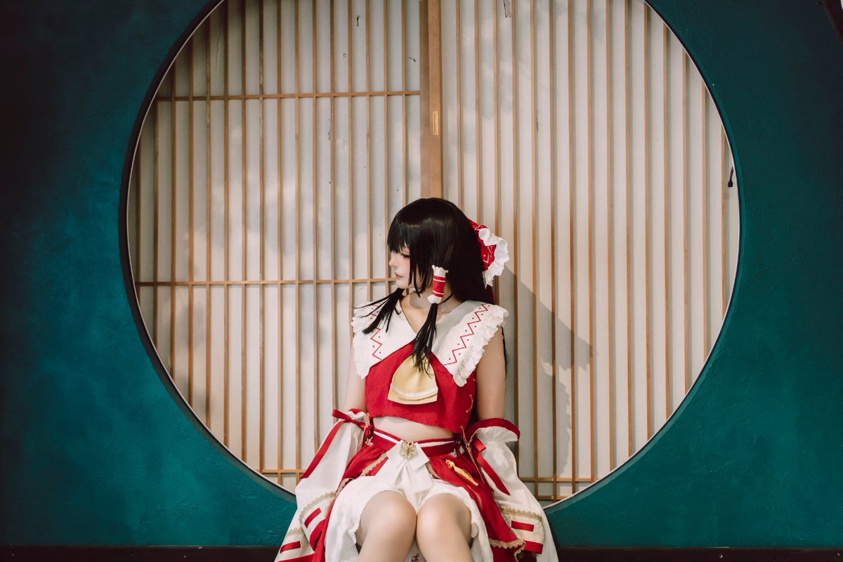 37se_rei's tweet photo. コスプレ cosplay 
東方Project 博麗霊��� https://t.co/s0InaTiTFi