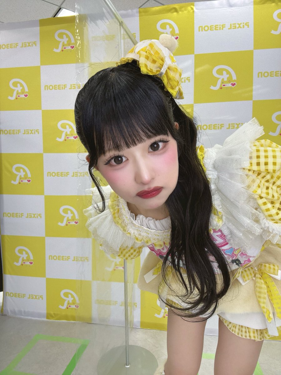 hina_pxrb's tweet photo. 覗き込みひなさん(  ⬮    ̫  ⬮)ｼﾞｰ ｯ ♡♡ https://t.co/dsjYnXckS8