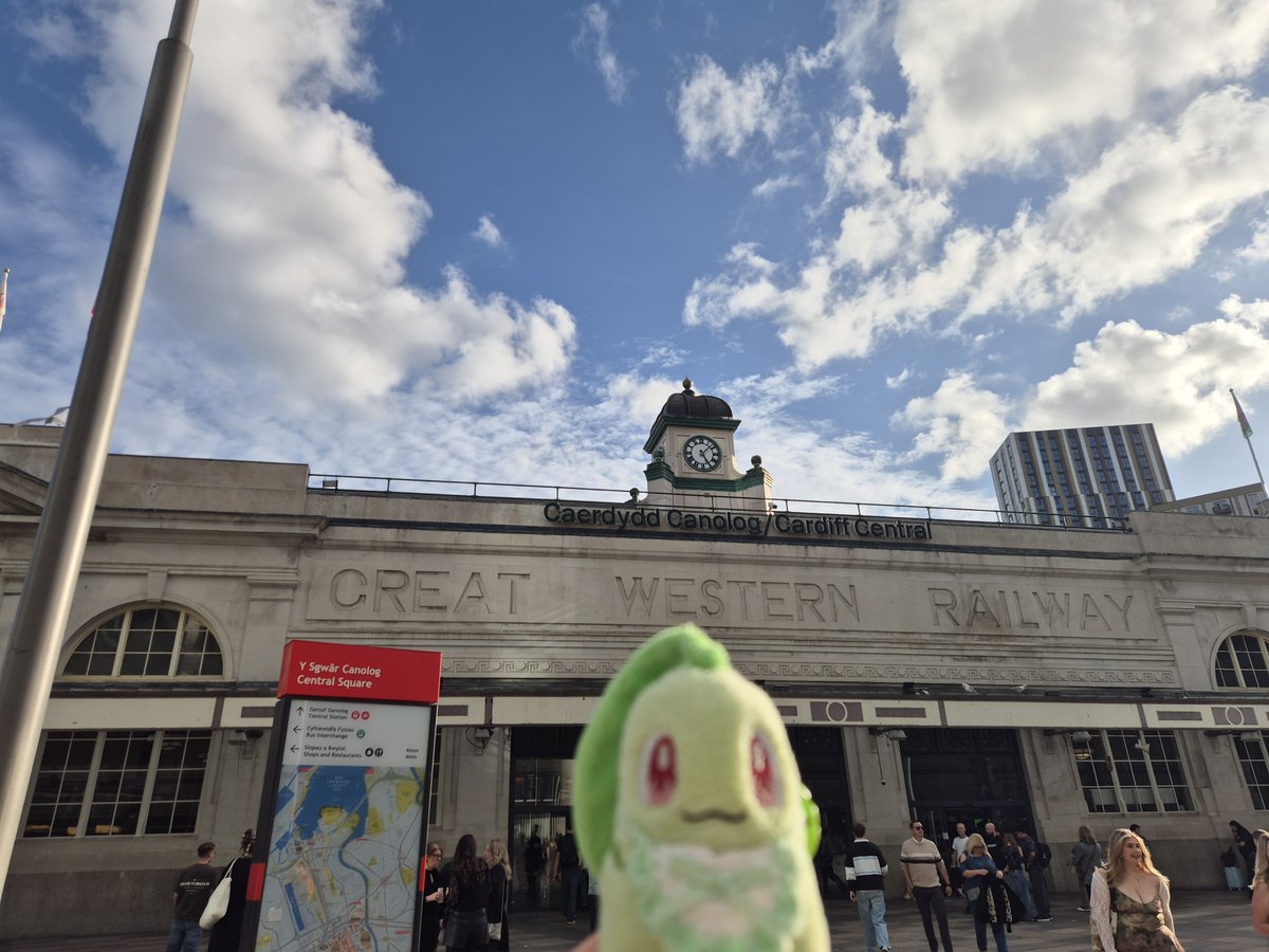 rebehime's tweet photo. More Cardiff photos from the Wales trip! #chikorita #チコリータ #ポケぬい https://t.co/Pfoii1yVC4