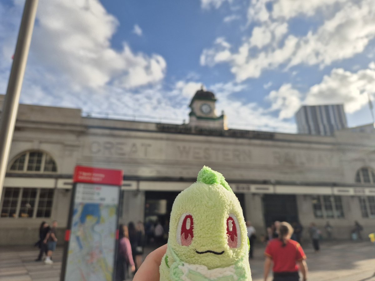 rebehime's tweet photo. More Cardiff photos from the Wales trip! #chikorita #チコリータ #ポケぬい https://t.co/Pfoii1yVC4