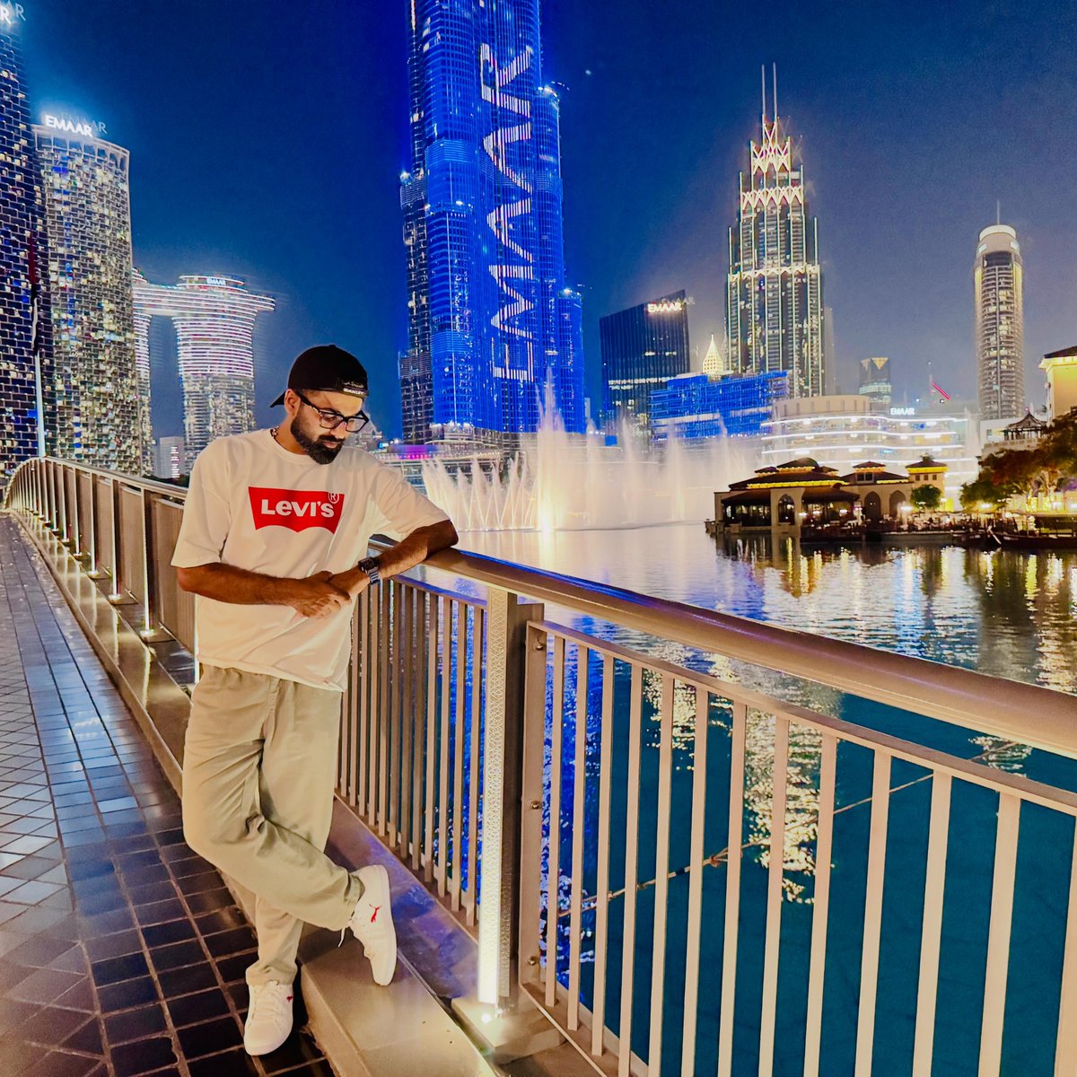 GuttaKidd's tweet photo. This city hits different 🌃✨

#Dubai #BurjKhalifa #DubaiLife #DowntownDubai #nightvibes https://t.co/p2VdIoJE8N