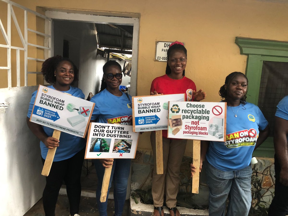 epa_koforidua's tweet photo. 4/4
Through continued education, community engagement and collaboration with traditional authorities and other stakeholders, the EPA is strengthening collective action towards a cleaner and more sustainable environment.

#EPA #EasternRegion #StyrofoamBan #PolystyreneBan #OdwiraFestival #EnvironmentalAwareness #Sustainability #Ghana