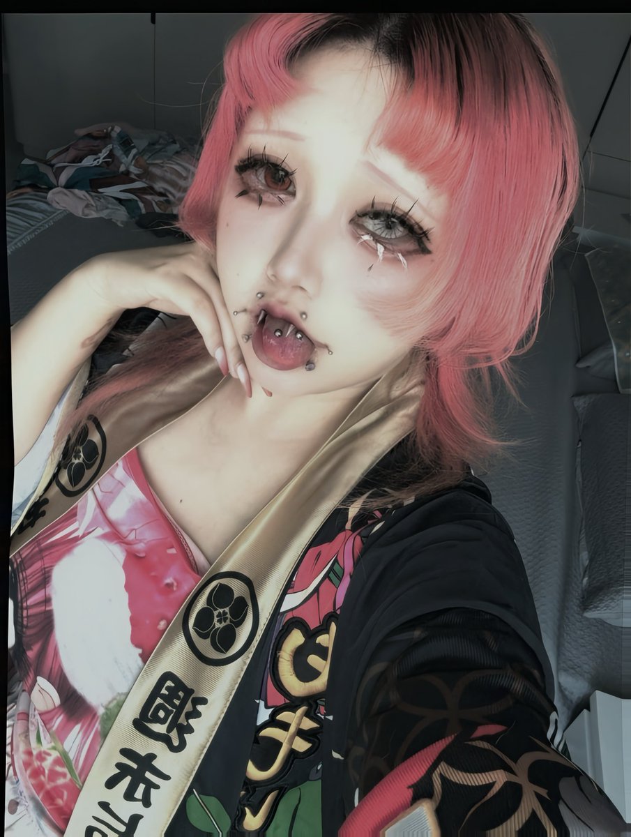 Exdumpling0817's tweet photo. 处男��费送一次 https://t.co/j1ynILpxam