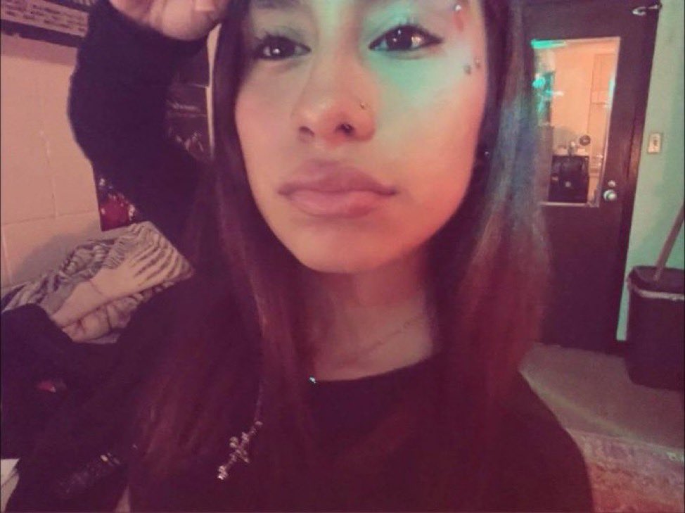 gboombos's tweet photo. please make my irl liz famous 😵‍💫 #irl #irlsubmission #wankchat #expose #cuck https://t.co/gAZWkUH2dx