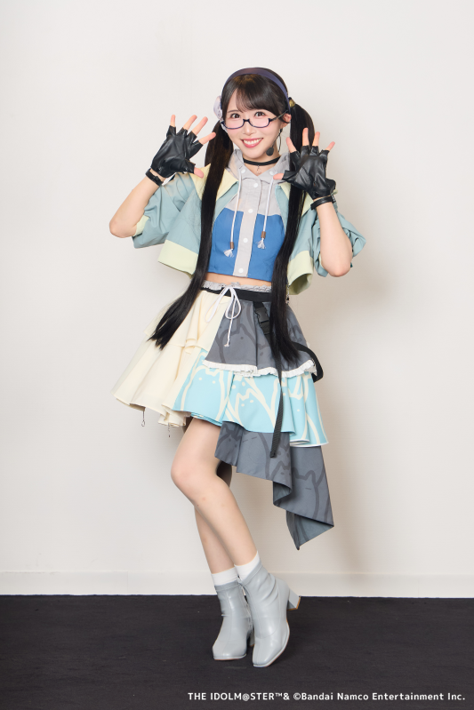 shinyc_official's tweet photo. ✦・・・━━━・
#シャニマスソロライブMSP
 　　アーカイブ公開中✨
　　　　　・━━━・・・✦

🪽希水 しお（三峰 結華役）

🎤𝕤𝕠𝕟𝕘
最上級パンチライン
👗𝕔𝕠𝕤𝕥𝕦𝕞𝕖
フィールズ・プラスチック

アーカイブもお楽しみください！
✅配信チケット販売中！
https://t.co/LBqTgutZac https://t.co/oxGF0lUShr