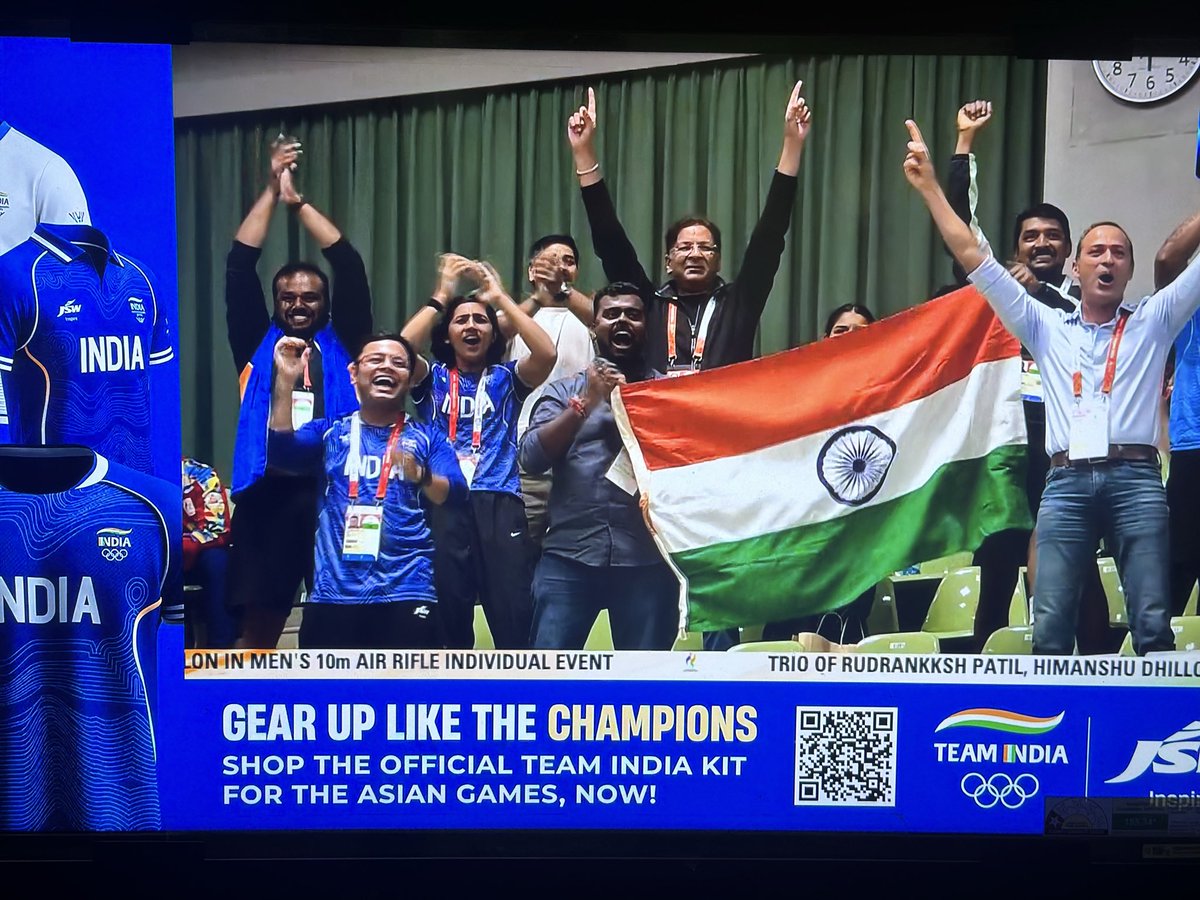 shivasportsind's tweet photo. #Boxing #Women60kg

#priya into #Semis won 5:0
5th confirmed medal in boxing #Asiangames

@VishankRazdan @monster_zero123 @Navinsports @TheKhelIndia @Flydon8 @SportsIndia3 @vinayakkm @BeingMinchu @bhogleharsha @BoriaMajumdar @Eighty7_Fifty8 @kaypeem #japan @Anmolkakkar27 https://t.co/EmegIpqm7K