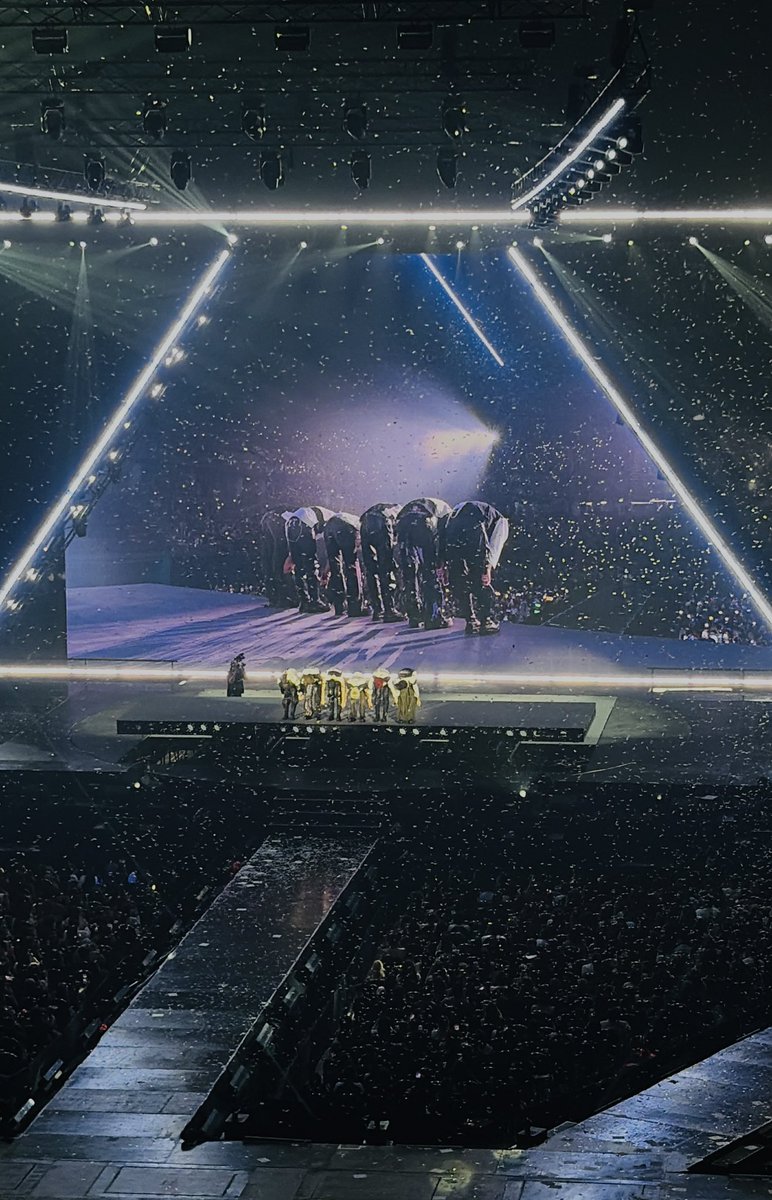 PNJ_178's tweet photo. เป็นคอนเสิร์ตที่ประทับใจมาก แสงสีเสียงคืออลังการมาก โชว์ไม่มีดรอปเลย อะไรใหม่ๆจริงๆ ภูมิใจในแอดลาสทุกคนมากๆ ขอบคุณที่ทำให้เราเป็นเอลิส ขอบคุณที่ทำโชว์ดีๆมาเสิร์ฟความสุขให้ในช่วงที่เรารู้สึกไม่ค่อยดีเท่าไหร่ ขอบคุณที่รักเอลิสขนาดนี้ รักมากๆ💙💙
#ATLASRisingUpConcertatImpact https://t.co/aoMf22piKV