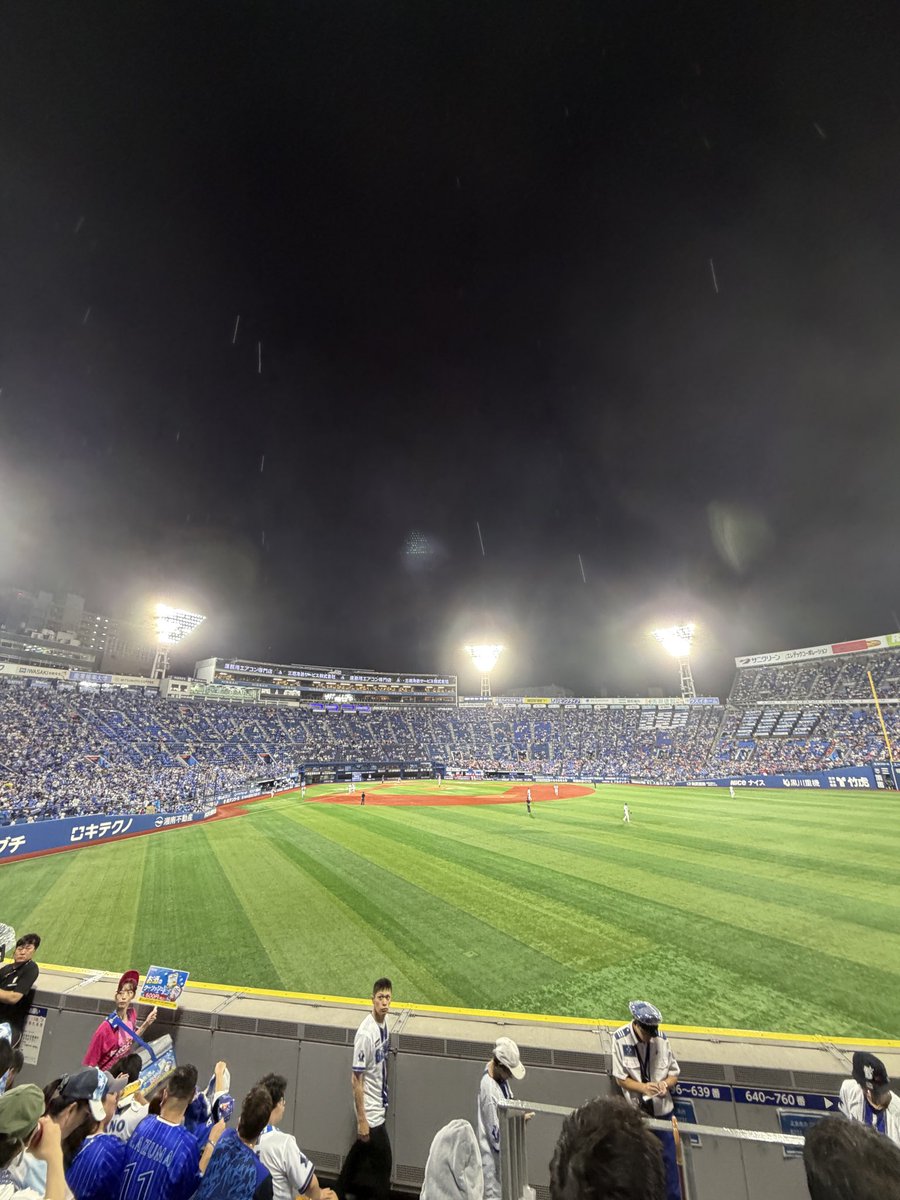 KeS8o's tweet photo. 今日は現地 https://t.co/s4d5b9EowY