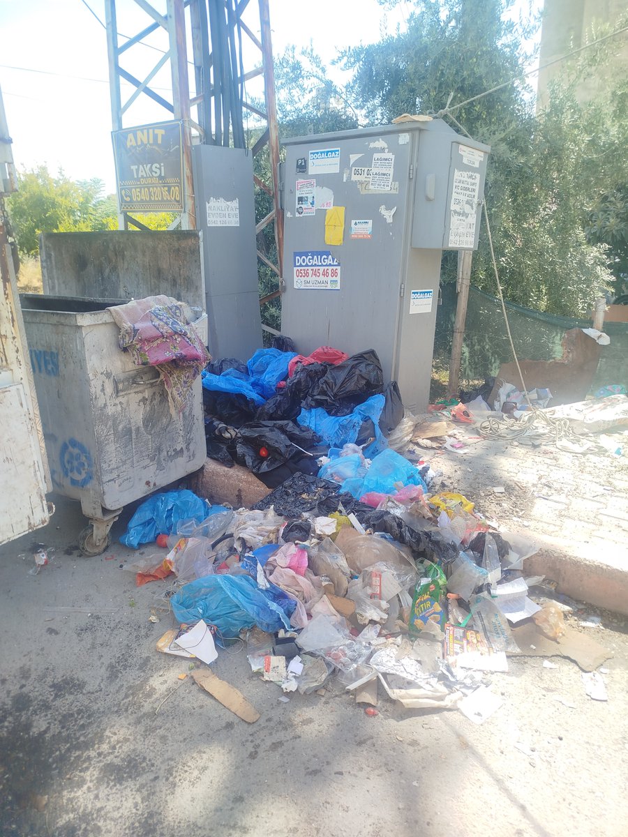WelatAsk's tweet photo. Mersin Toroslar çalışan belediyemiz maşallahı var https://t.co/7yG6VjYDkD
