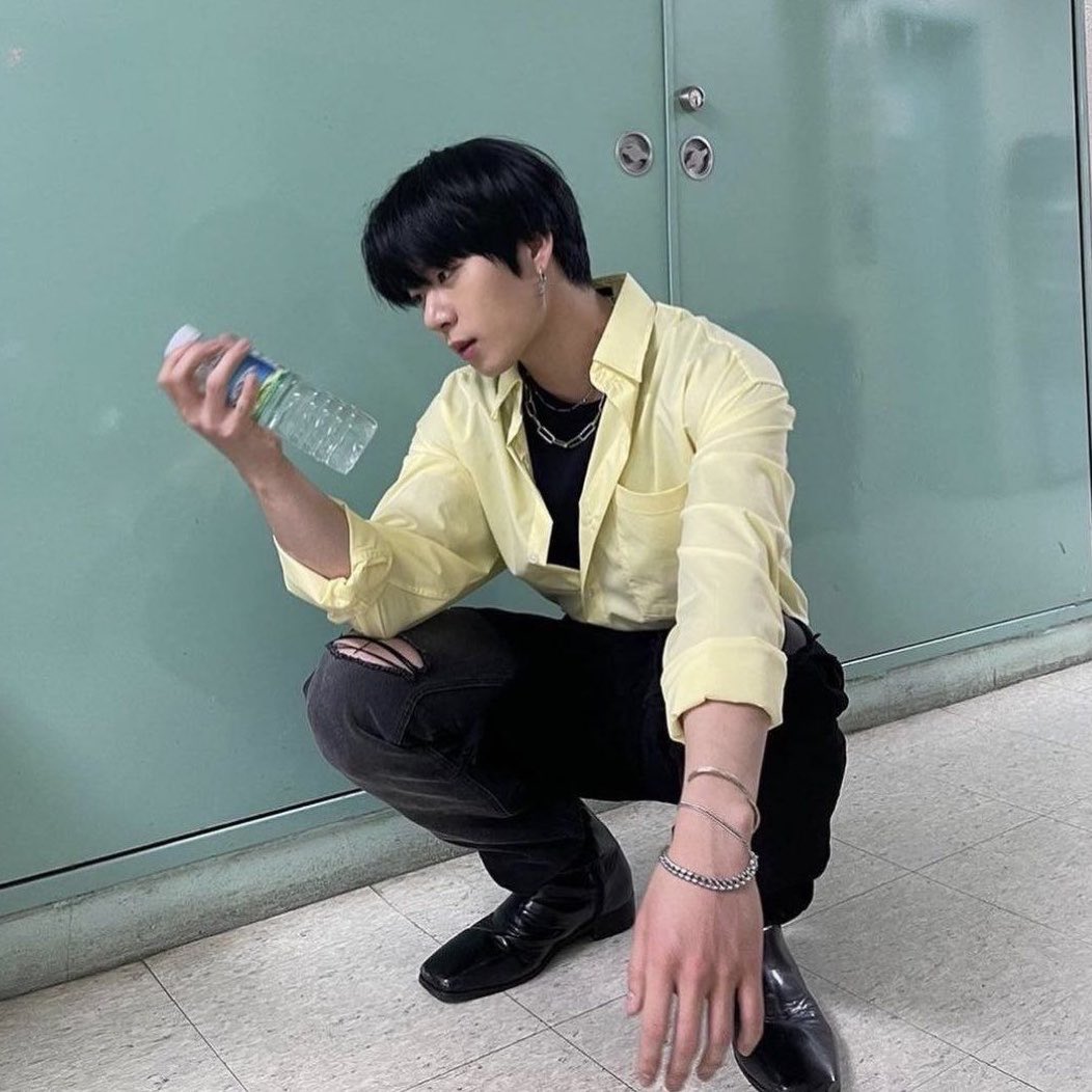 bhmluv's tweet photo. 변현민 옆태 예술이다 진짜…🙂‍↕️ https://t.co/zSLs0undyr