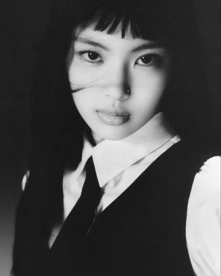 minnim57's tweet photo. 미친중딩(p)의 아우라... 코피어싱ㅁㅊ음 https://t.co/bxoIMAMdEc