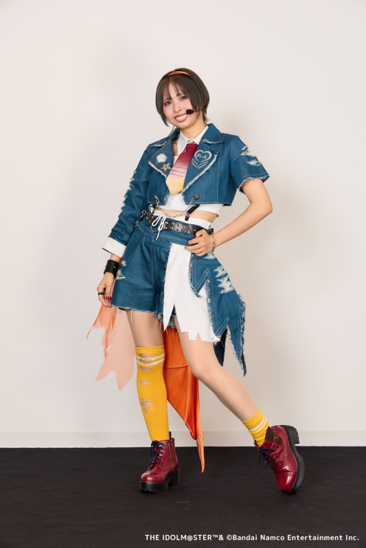 shinyc_official's tweet photo. ✦・・・━━━・
#シャニマスソロライブMSP
 　　アーカイブ公開中✨
　　　　　・━━━・・・✦

🪽永井 真里子（西城 樹里役）

🎤𝕤𝕠𝕟𝕘
パラボラ
👗𝕔𝕠𝕤𝕥𝕦𝕞𝕖
ストラミングブリーチ

アーカイブもお楽しみください！
✅配信チケットご購入は10/5(月)18:00まで！
https://t.co/LBqTguuwZK https://t.co/jcx5PplRen