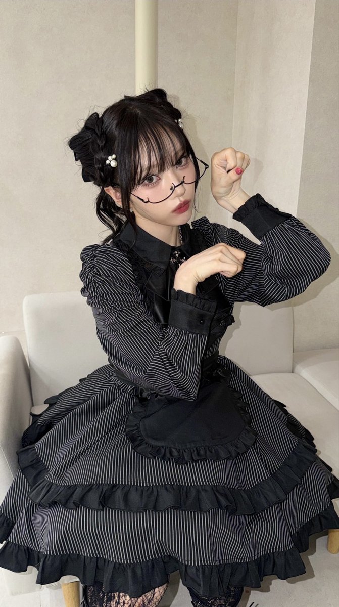 rinkaromi's tweet photo. i feel weak… kitty miu is everything ♡ https://t.co/jDJaHJThiK