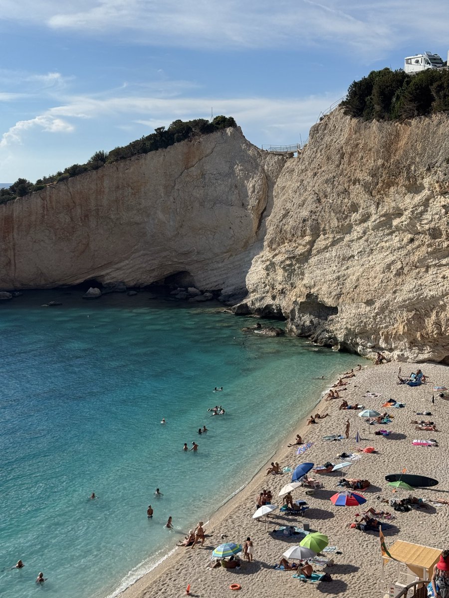 cilippofilia's tweet photo. The time has come, grab your best holiday pics, turn them into a puzzle and reminisce the good times

👉 https://t.co/x5X67fjAPy https://t.co/iniSNTI06W