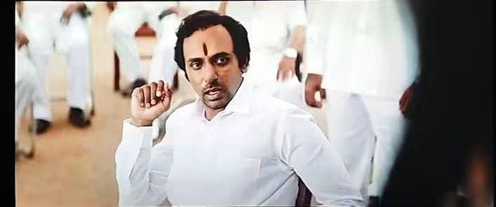 BJPOBCBHPL4's tweet photo. కేసీఆర్ పాత్రలో ప్రియదర్శి బాగా నటించాడు ఆహా ఓహో అంటున్నారు..  కేసీఆర్ వయసు మళ్లీ వెనక్కి రాదు.. ప్రియదర్శి లో ఒక కేసీఆర్ ఉన్నాడు.. సీఎం అభ్యర్థిగా ప్రియాదర్శి నీ ఎన్నుకుందామా...😃😃😃 https://t.co/hBxYgFsjWF