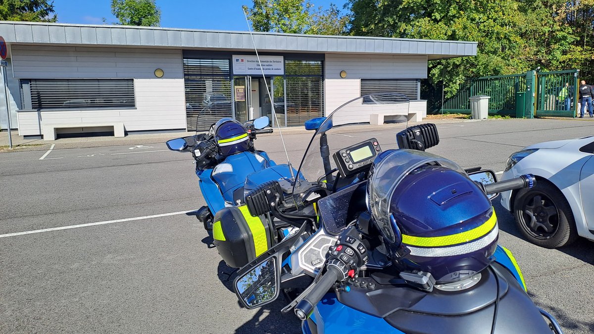Image de Préfet de la Haute-Savoie - Pour une route plus sûre, des contrôles d'alcoolémie et stupéfiants ont été réalisés par la gendarme