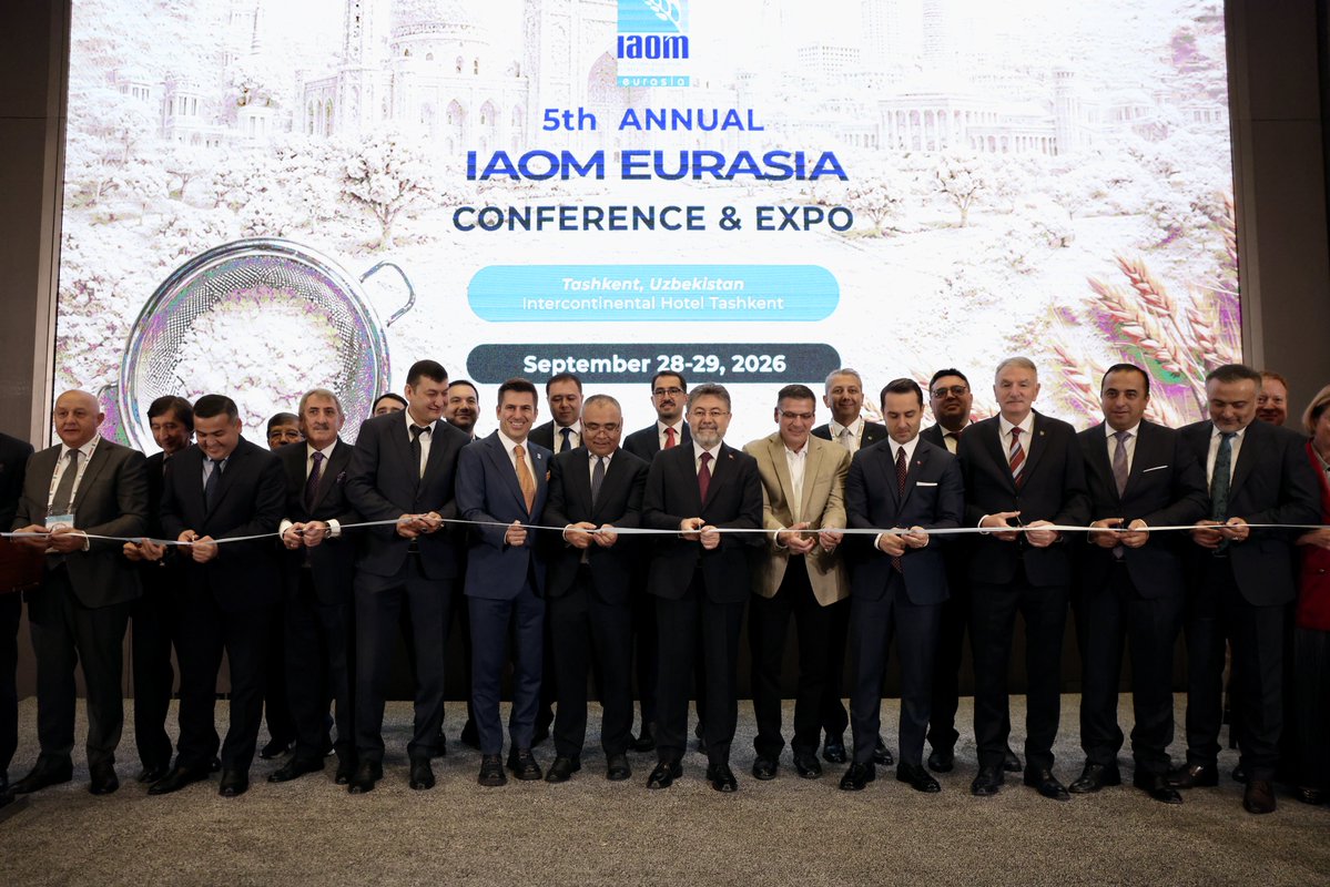 ibrahimyumakli's tweet photo. 🇹🇷🇺🇿 IAOM (Uluslararası Operatif Değirmenciler Birliği) Avrasya Konferansı'nın açılışını gerçekleştirdik.

🌍 İklim krizinden jeopolitik risklere kadar tarımın geleceğini şekillendiren kritik süreçlerde, Türkiye olarak güçlü altyapımız, tecrübemiz ve dinamik sektörümüzle küresel gıda zincirinde yön belirleyici olmaya devam edeceğiz.

🤝 Küresel un ve değirmencilik sektörünün kalbinin attığı bu buluşmanın ülkelerimiz, üreticilerimiz ve tüm paydaşlar için hayırlı olmasını diliyorum.

📍 Özbekistan