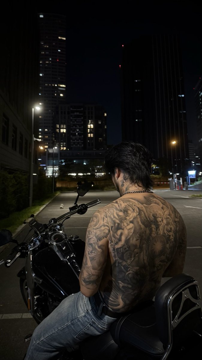 loxethem's tweet photo. 히로 요즘도 라이딩 나가나 🏍️💨 https://t.co/0PyCT2W0TS