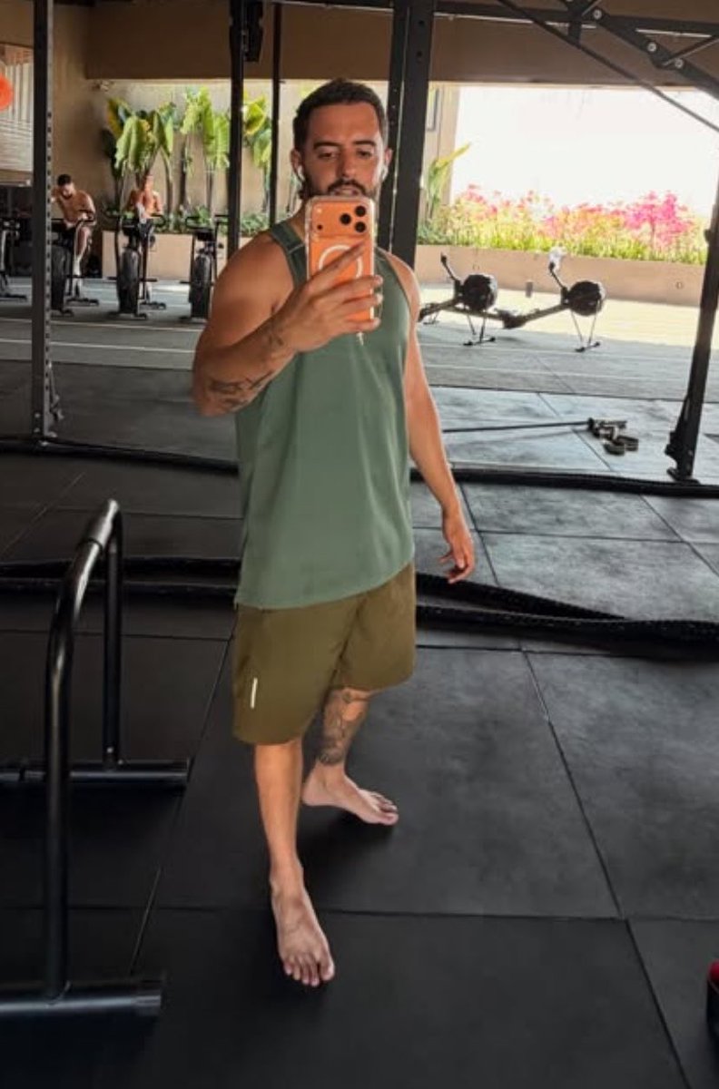 feetstiven's tweet photo. Feet Boy  
#feet #feetgay #fetish #pes #pies #feetmen https://t.co/PZTLls0OL4