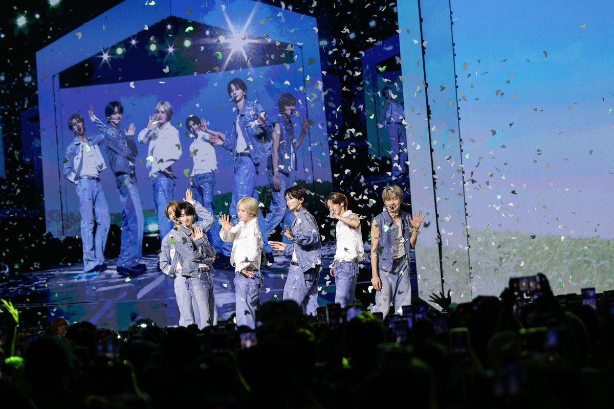 ime_th's tweet photo. 🩵Best Moments 24/7 with 42!🎈
ผ่านไปแล้วกับช่วงเวลาแห่งความสุขในงาน 2026 TWS TOUR '24/7:FOR:YOU' IN BANGKOK

ขอขอบคุณ 42 ทุกคนมากๆ ที่มาร่วมสร้างความทรงจำที่อบอุ่นและทรงคุณค่าไปพร้อมกับ TWS ทุกเสียงร้องและทุกรอยยิ้มของทุกคนคือพลังที่สำคัญที่สุด 🙏

มาชมภาพบรรยากาศความน่ารักสุดประทับใจ และเก็บบันทึกภาพความทรงจำสุดแสนพิเศษนี้ไว้ในหัวใจ...ขอบคุณที่มาเป็นความสดใสและร่วมสร้างช่วงเวลาดีๆ 24/7 ไปด้วยกันนะ! ✨

ติดตามชมภาพบรรยากาศงานเพิ่มเติมได้ที่ Facebook: iMe Thailand🖼️

-------------------------
🩵 Best Moments 24/7 with 42! 🎈
What an unforgettable, happy time at the 2026 TWS TOUR '24/7:FOR:YOU' IN BANGKOK!

A huge thank you to all 42 for sharing such warm and precious memories with TWS. Your cheers and smiles were the ultimate source of energy! 🙏

Relive these adorable moments and keep these special memories in your hearts forever through our recap photos... Thank you for being our sunshine and creating 24/7 happiness together! ✨

Check out more photos over on Facebook: iMe Thailand🖼️

#TWS #투어스 #247WithUs
#247FORYOU_IN_BANGKOK
#iMeThailand